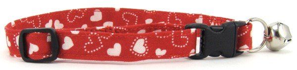 Red & White Hearts Cat Collar